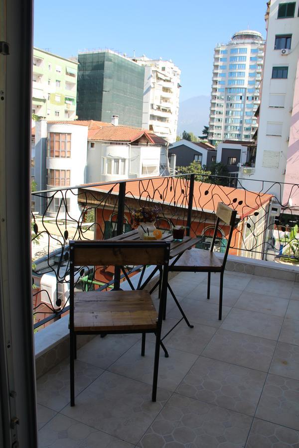 Hotel Hermes Tirana Exterior foto