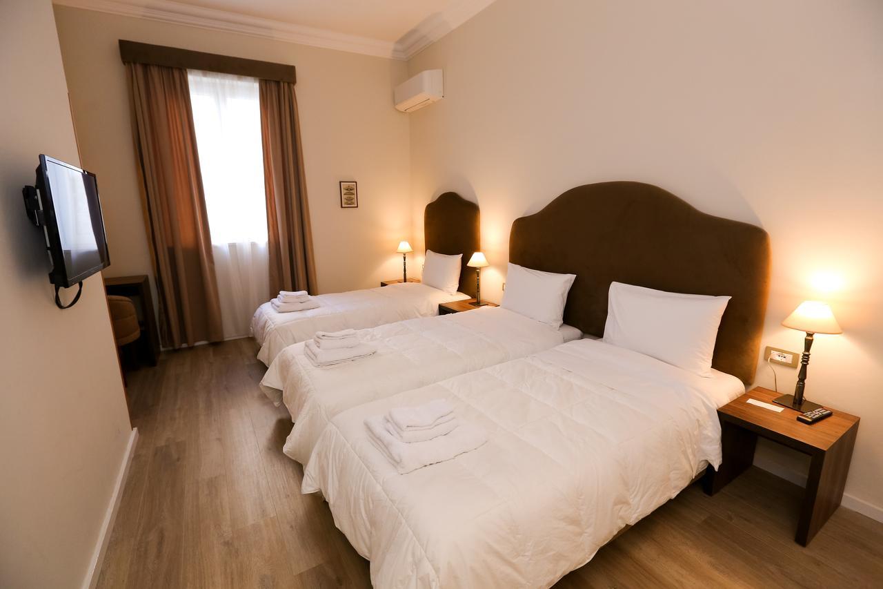 Hotel Hermes Tirana Exterior foto